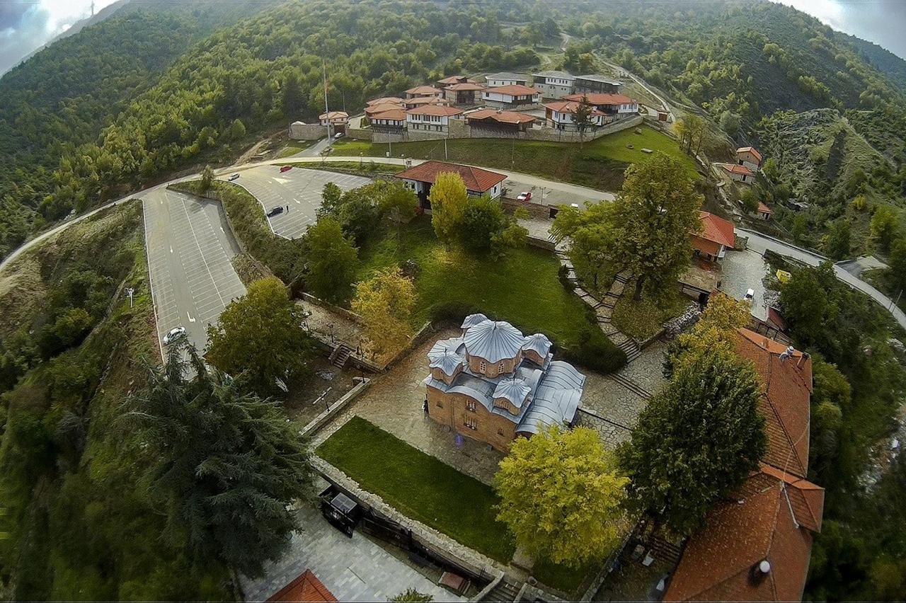 Macedonian Village Hotel & Resort Скопье Экстерьер фото