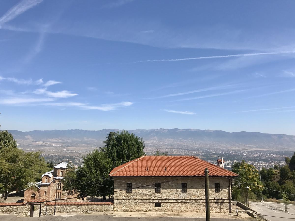 Macedonian Village Hotel & Resort Скопье Экстерьер фото