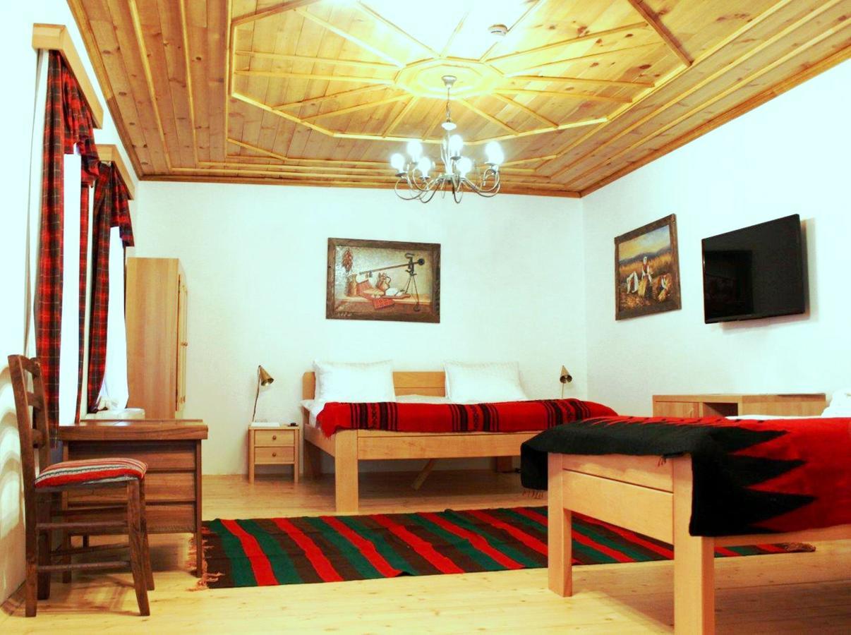 Macedonian Village Hotel & Resort Скопье Экстерьер фото